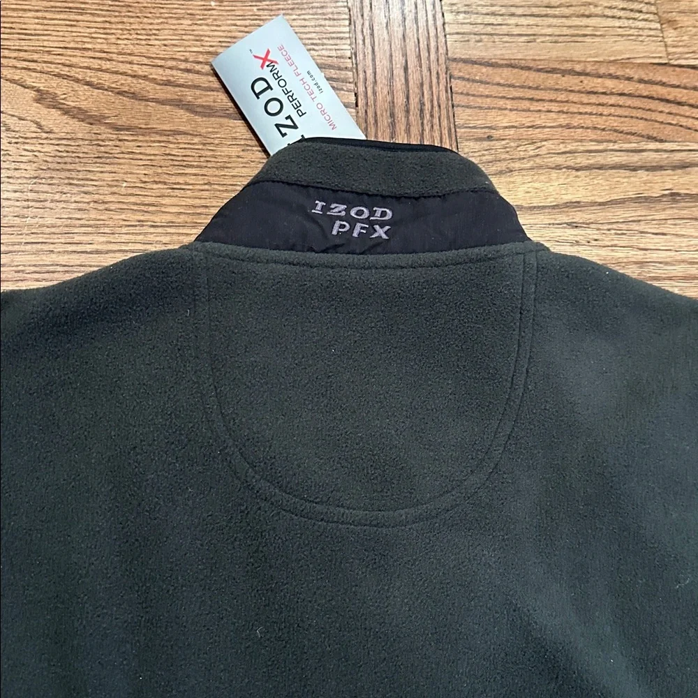 NWT- Izod Men's Dark Green /black Performance Jacket. Size XL